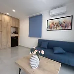 Santoria Village 3*